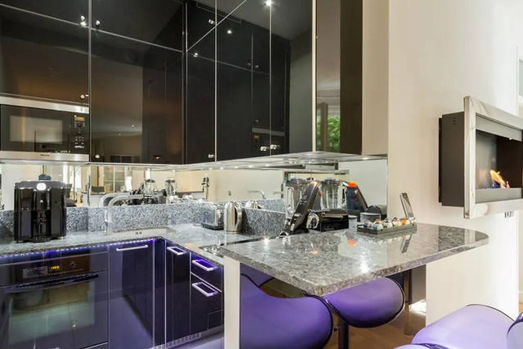 Luxury Flat With Patio Garden * Paris